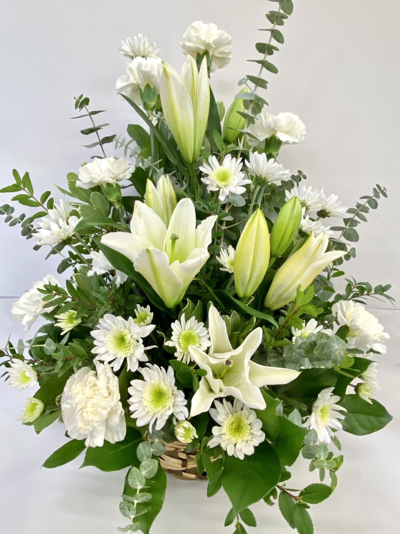 peaceful-white-lilies-t228-1a-bunches-flower-co